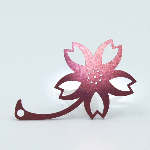 志賀正章 shiga design の pinhole stand marker titleは桜 sakura cherry blossom スマホスタンド・ピンホールメガネ・ブックマーカーとして