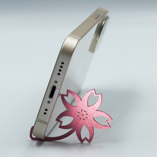 志賀正章 shiga design の pinhole stand marker titleは桜 sakura cherry blossom スマホスタンド・ピンホールメガネ・ブックマーカーとして